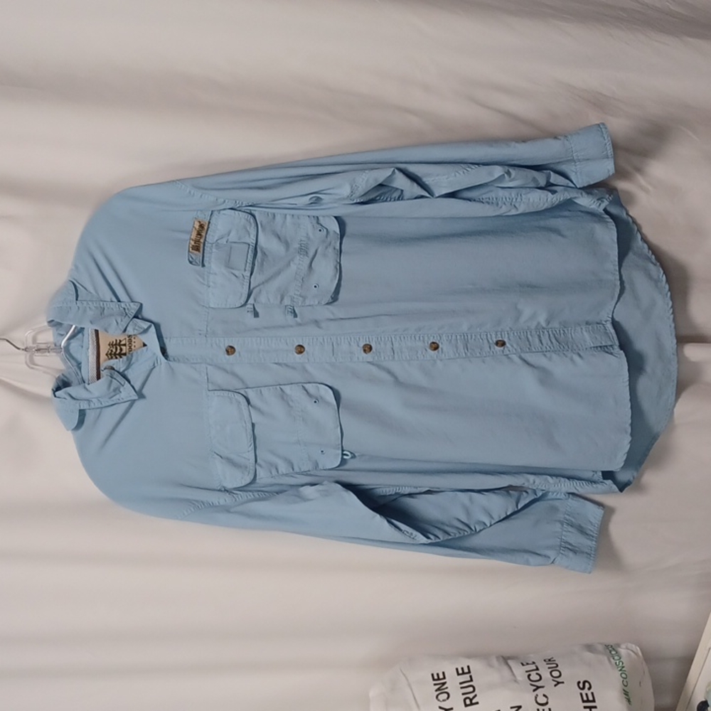 Tallwoods Nylon Long Sleeve Button Down Size Large